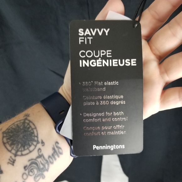 PENNINGTONS | Savvy Fit stretch capri pants - Picture 7 of 9